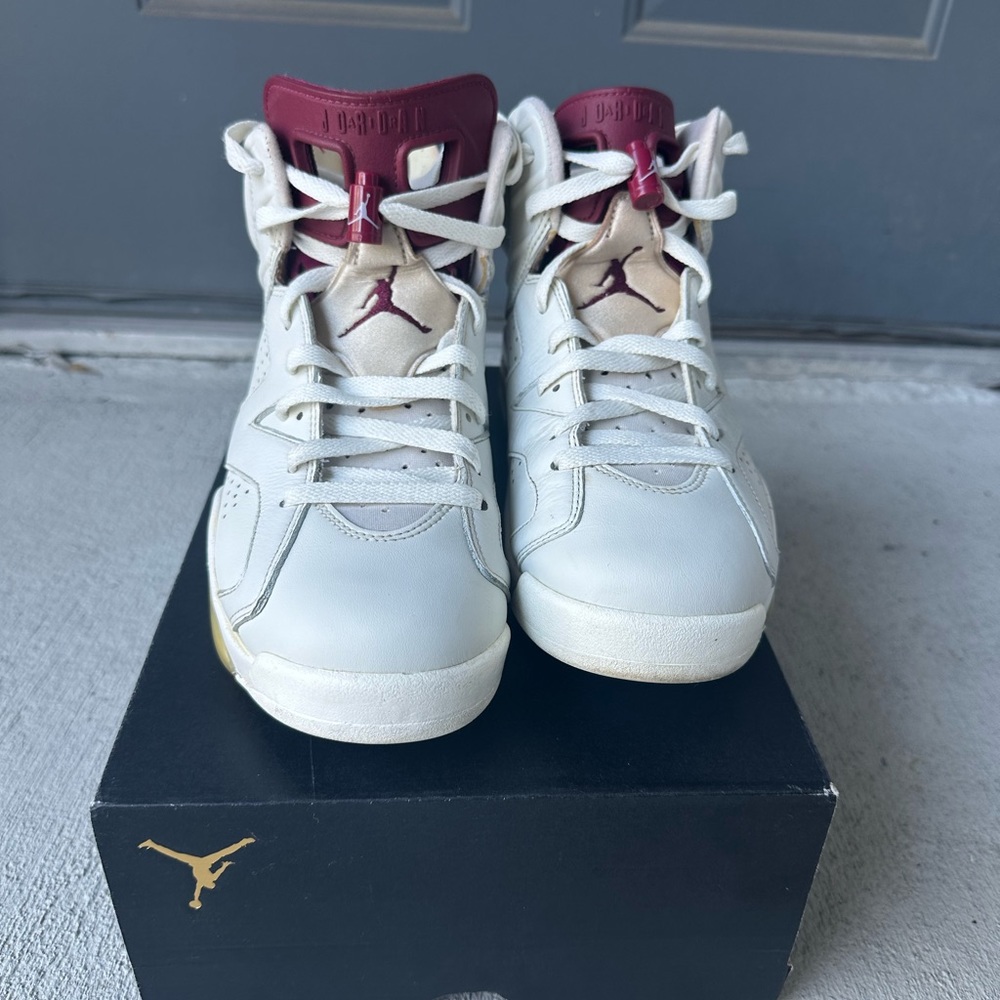 Air Jordan 6 “Maroon”